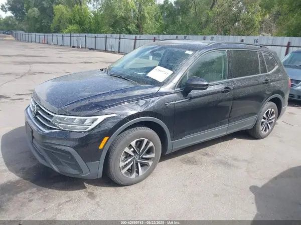 3VVFB7AX3RM030923 2024 VOLKSWAGEN TIGUAN - Image 2