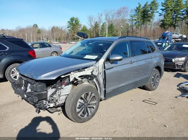3VVFB7AX3RM082584 2024 VOLKSWAGEN TIGUAN - Image 2