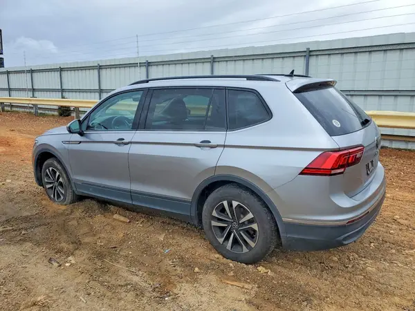 3VVFB7AX4RM029280 2024 VOLKSWAGEN TIGUAN - Image 2