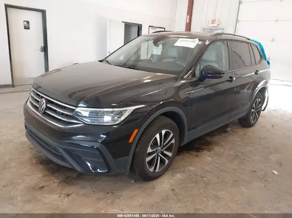 3VVFB7AX5RM125709 2024 VOLKSWAGEN TIGUAN - Image 2