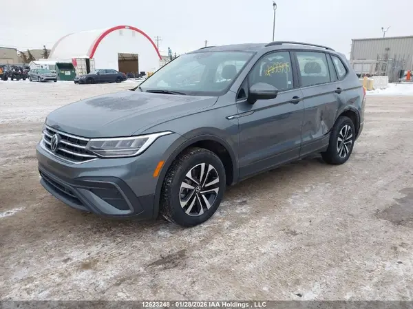 3VVFB7AX7RM043111 2024 VOLKSWAGEN TIGUAN - Image 2