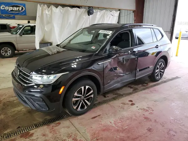 3VVFB7AX8PM001642 2023 VOLKSWAGEN TIGUAN - Image 1