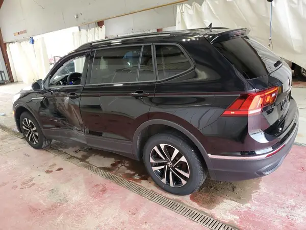 3VVFB7AX8PM001642 2023 VOLKSWAGEN TIGUAN - Image 2