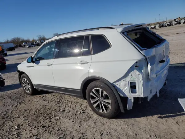 3VVFB7AX8RM135392 2024 VOLKSWAGEN TIGUAN - Image 2