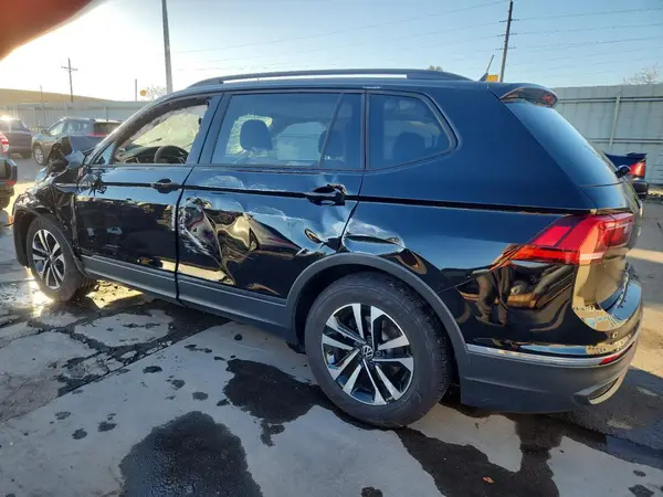 3VVFB7AX8RM165525 2024 VOLKSWAGEN TIGUAN - Image 2