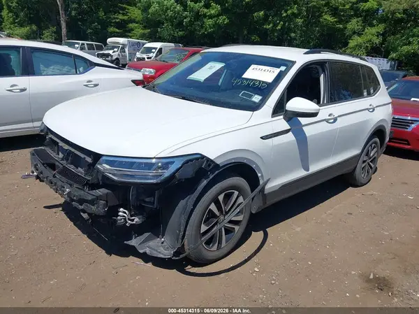 3VVFB7AX9RM032935 2024 VOLKSWAGEN TIGUAN - Image 2