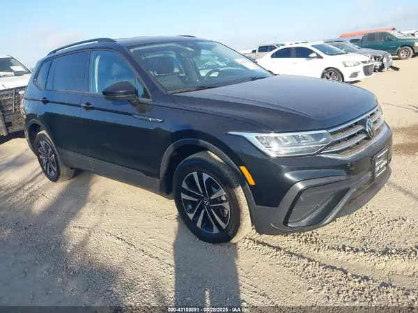 3VVFB7AX9RM040632 2024 VOLKSWAGEN TIGUAN - Image 1