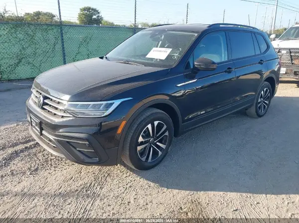 3VVFB7AX9RM040632 2024 VOLKSWAGEN TIGUAN - Image 2