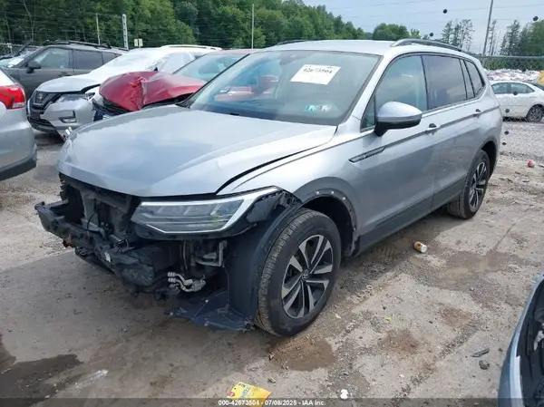 3VVFB7AXXPM069103 2023 VOLKSWAGEN TIGUAN - Image 2