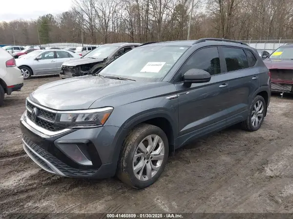3VVFX7B20PM312812 2023 VOLKSWAGEN TAOS - Image 2