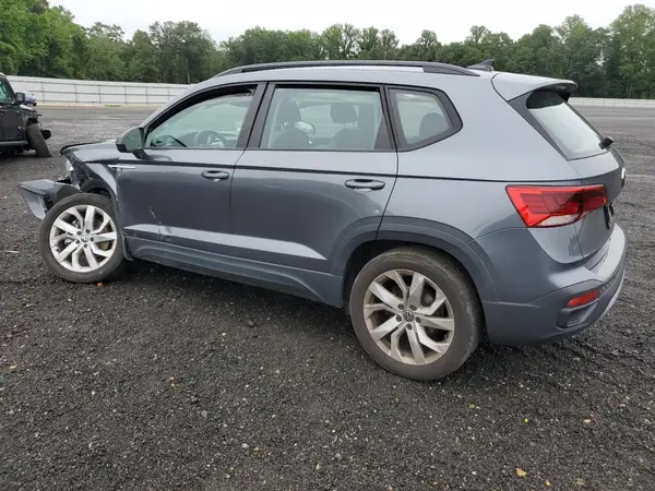 3VVFX7B23PM349174 2023 VOLKSWAGEN TAOS - Image 2