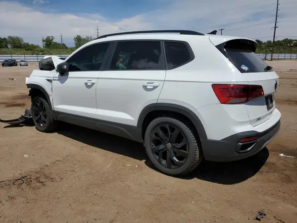 3VVFX7B26PM316024 2023 VOLKSWAGEN TAOS - Image 2