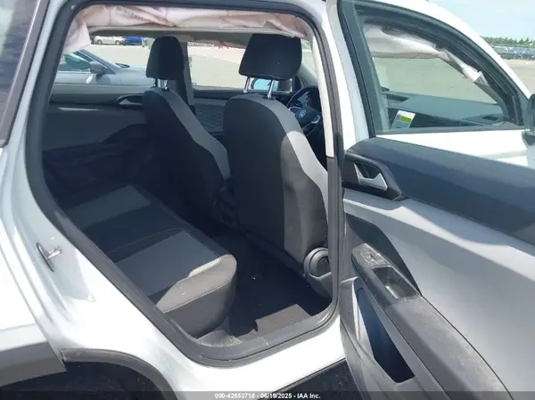 3VVFX7B29PM319158 2023 VOLKSWAGEN TAOS - Image 8