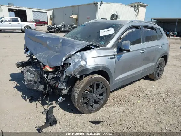 3VVGX7B29NM001350 2022 VOLKSWAGEN TAOS - Image 2