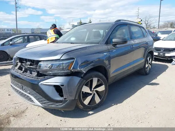 3VVGX7B29RM090679 2024 VOLKSWAGEN TAOS - Image 2