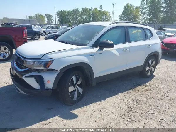 3VVGX7B29RM124040 2024 VOLKSWAGEN TAOS - Image 2