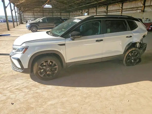 3VVJX7B20RM124126 2024 VOLKSWAGEN TAOS - Image 1