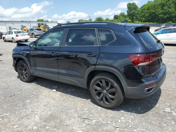 3VVJX7B22RM124015 2024 VOLKSWAGEN TAOS - Image 2