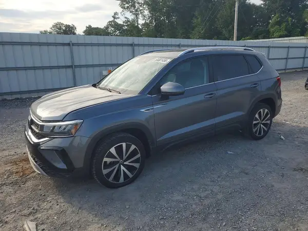 3VVLX7B21NM099000 2022 VOLKSWAGEN TAOS - Image 1
