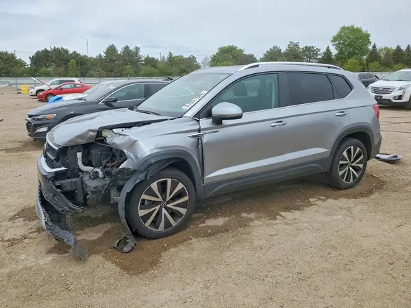 3VVLX7B22NM074221 2022 VOLKSWAGEN TAOS - Image 1