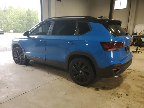 3VVLX7B22RM111855 2024 VOLKSWAGEN TAOS - Image 2