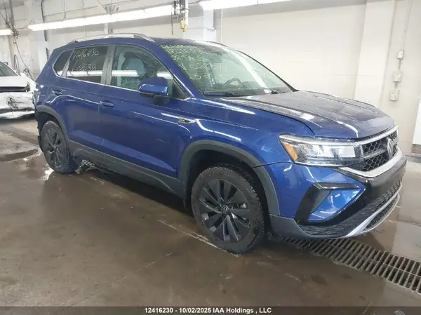 3VVLX7B23NM026324 2022 VOLKSWAGEN TAOS - Image 1