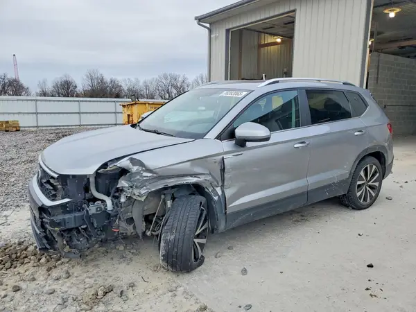 3VVLX7B23NM072106 2022 VOLKSWAGEN TAOS - Image 1