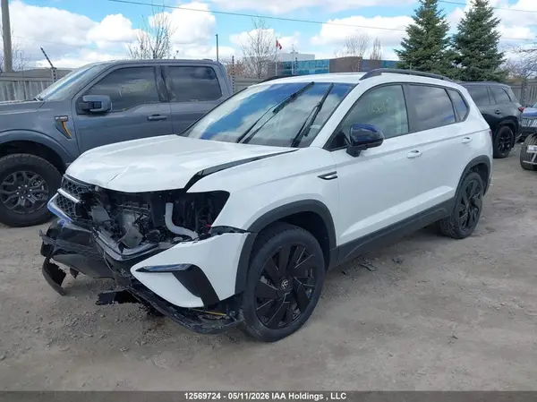 3VVLX7B23RM131208 2024 VOLKSWAGEN TAOS - Image 2