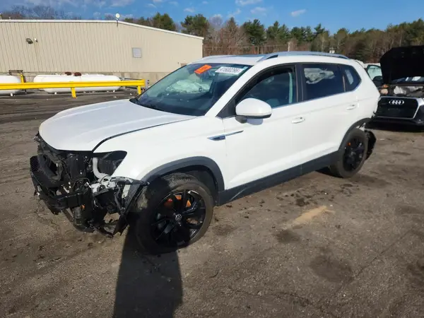 3VVLX7B25NM042783 2022 VOLKSWAGEN TAOS - Image 1