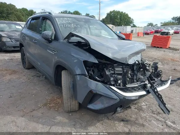 3VVLX7B27NM003130 2022 VOLKSWAGEN TAOS - Image 1
