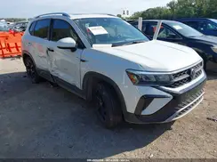 3VVLX7B27NM075087 2022 VOLKSWAGEN TAOS