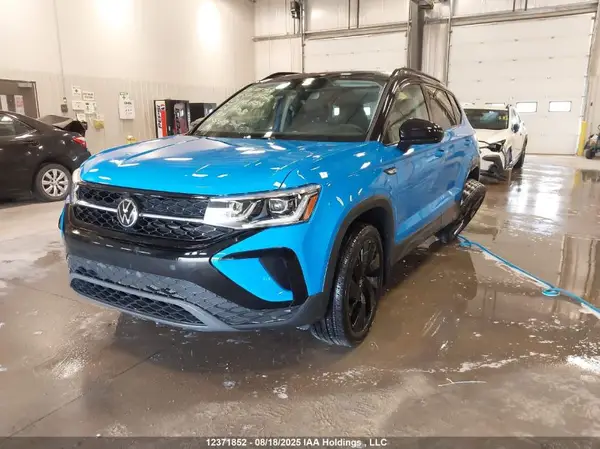 3VVLX7B28RM112654 2024 VOLKSWAGEN TAOS - Image 2