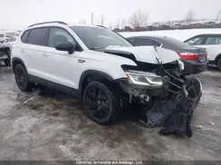 3VVLX7B28RM123900 2024 VOLKSWAGEN TAOS