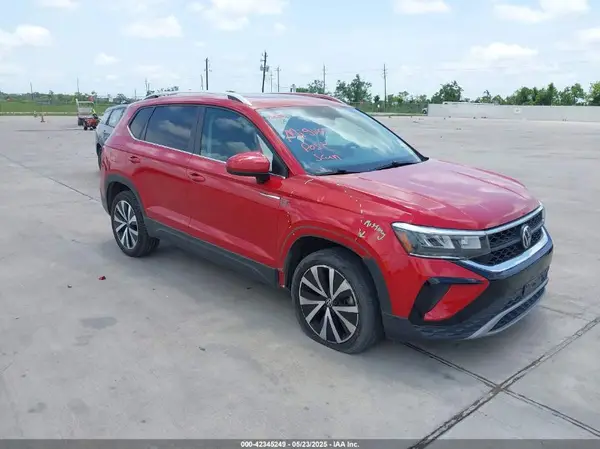 3VVLX7B29NM038915 2022 VOLKSWAGEN TAOS - Image 1