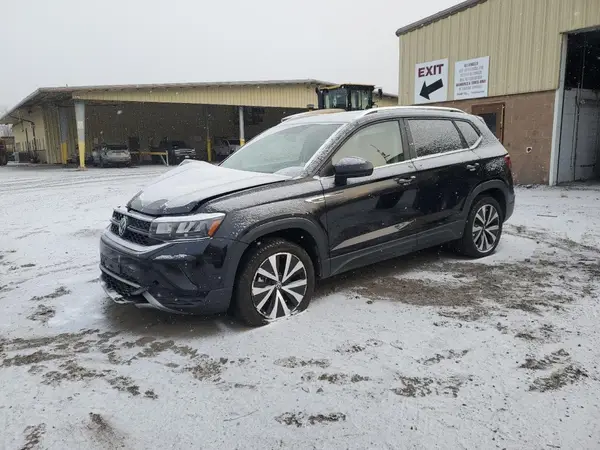 3VVLX7B29NM088357 2022 VOLKSWAGEN TAOS - Image 1