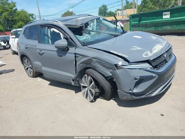 3VVLX7B29NM095633 2022 VOLKSWAGEN TAOS - Image 1