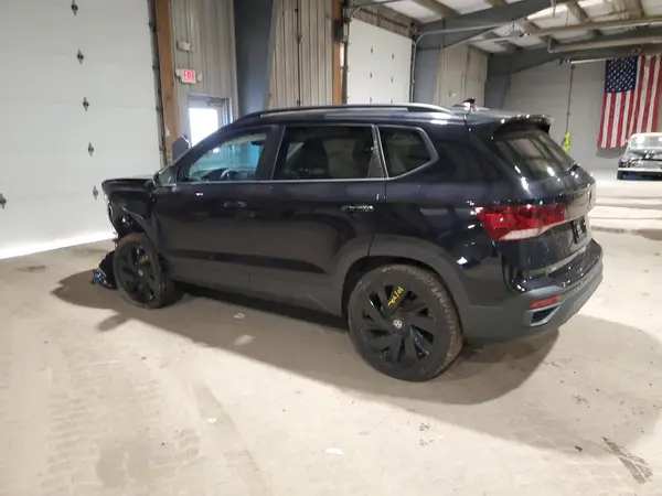 3VVLX7B29RM123761 2024 VOLKSWAGEN TAOS - Image 2