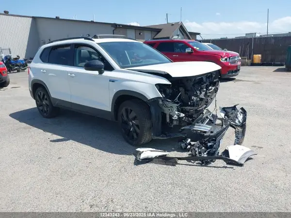 3VVLX7B29RM124750 2024 VOLKSWAGEN TAOS - Image 1