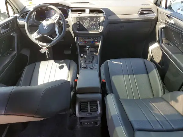 3VVMB7AX0PM025649 2023 VOLKSWAGEN TIGUAN - Image 8