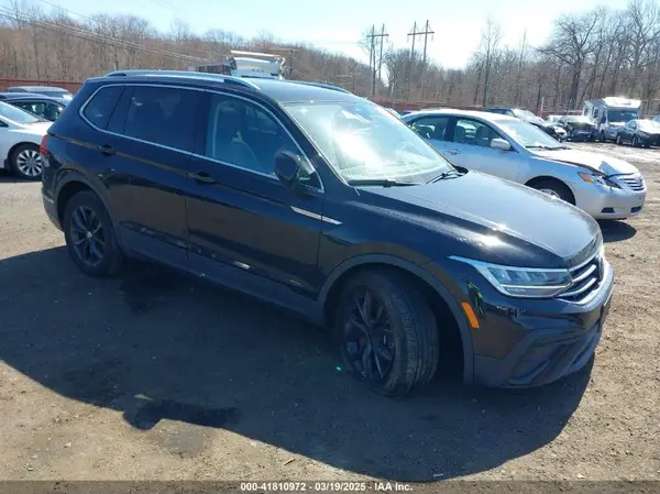 3VVMB7AX0RM048335 2024 VOLKSWAGEN TIGUAN - Image 1