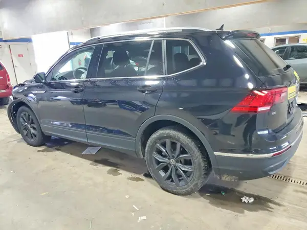 3VVMB7AX0RM100854 2024 VOLKSWAGEN TIGUAN - Image 2