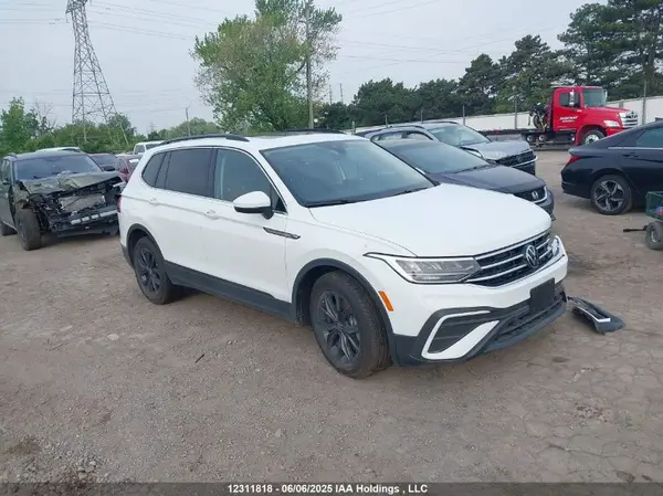 3VVMB7AX1RM173036 2024 VOLKSWAGEN TIGUAN - Image 1