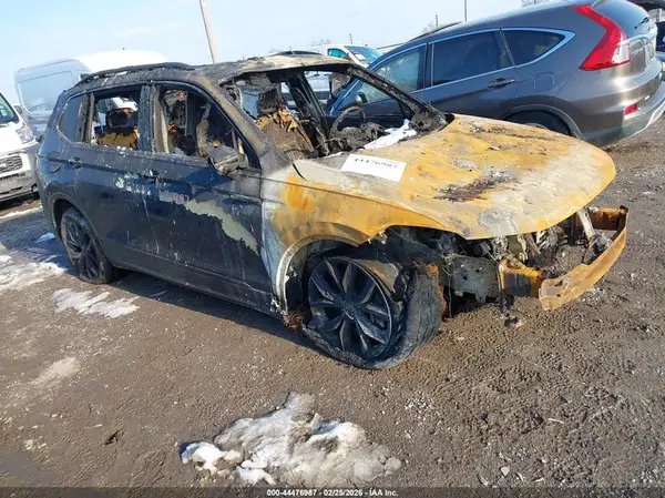 3VVMB7AX2PM026107 2023 VOLKSWAGEN TIGUAN - Image 1