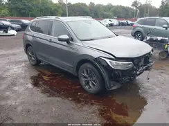 3VVMB7AX2PM037821 2023 VOLKSWAGEN TIGUAN