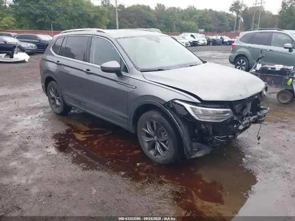 3VVMB7AX2PM037821 2023 VOLKSWAGEN TIGUAN - Image 1