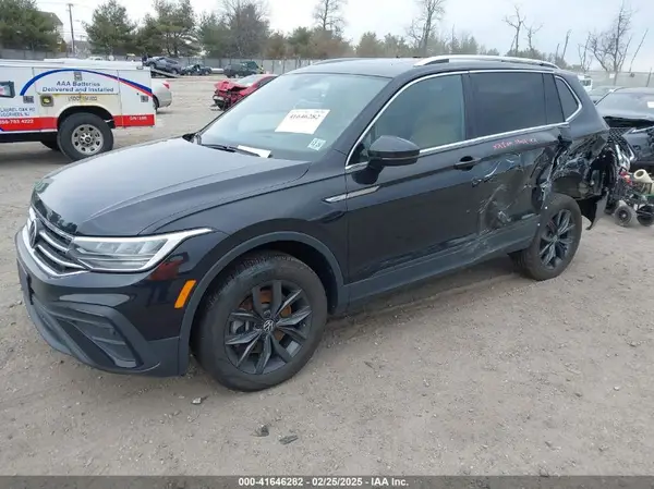 3VVMB7AX2RM043072 2024 VOLKSWAGEN TIGUAN - Image 2