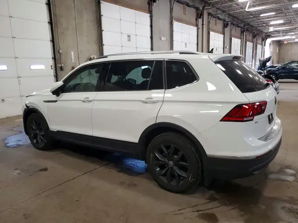 3VVMB7AX2RM063029 2024 VOLKSWAGEN TIGUAN - Image 2