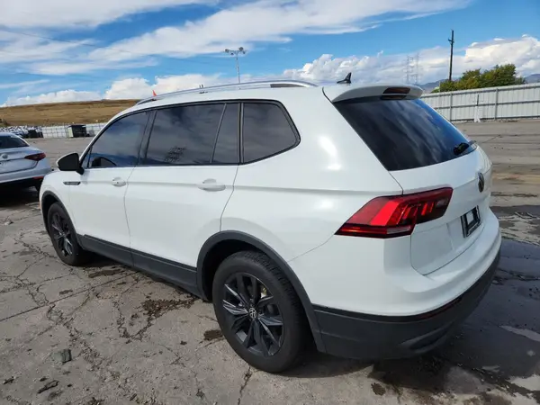 3VVMB7AX3RM143570 2024 VOLKSWAGEN TIGUAN - Image 2