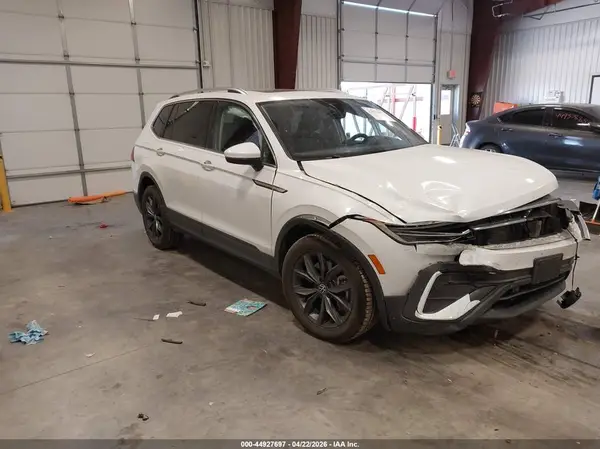 3VVMB7AX4PM130789 2023 VOLKSWAGEN TIGUAN - Image 1