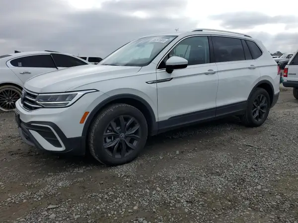 3VVMB7AX4RM052338 2024 VOLKSWAGEN TIGUAN - Image 1